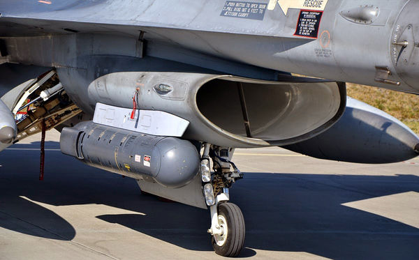 F16-TGP.jpg